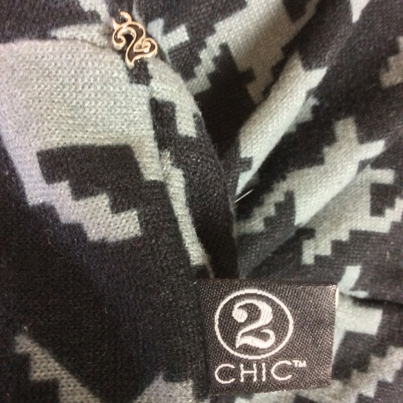 Black & Gray Infinity Scarf Hidden Zipper Pocket! - Picture 7 of 7